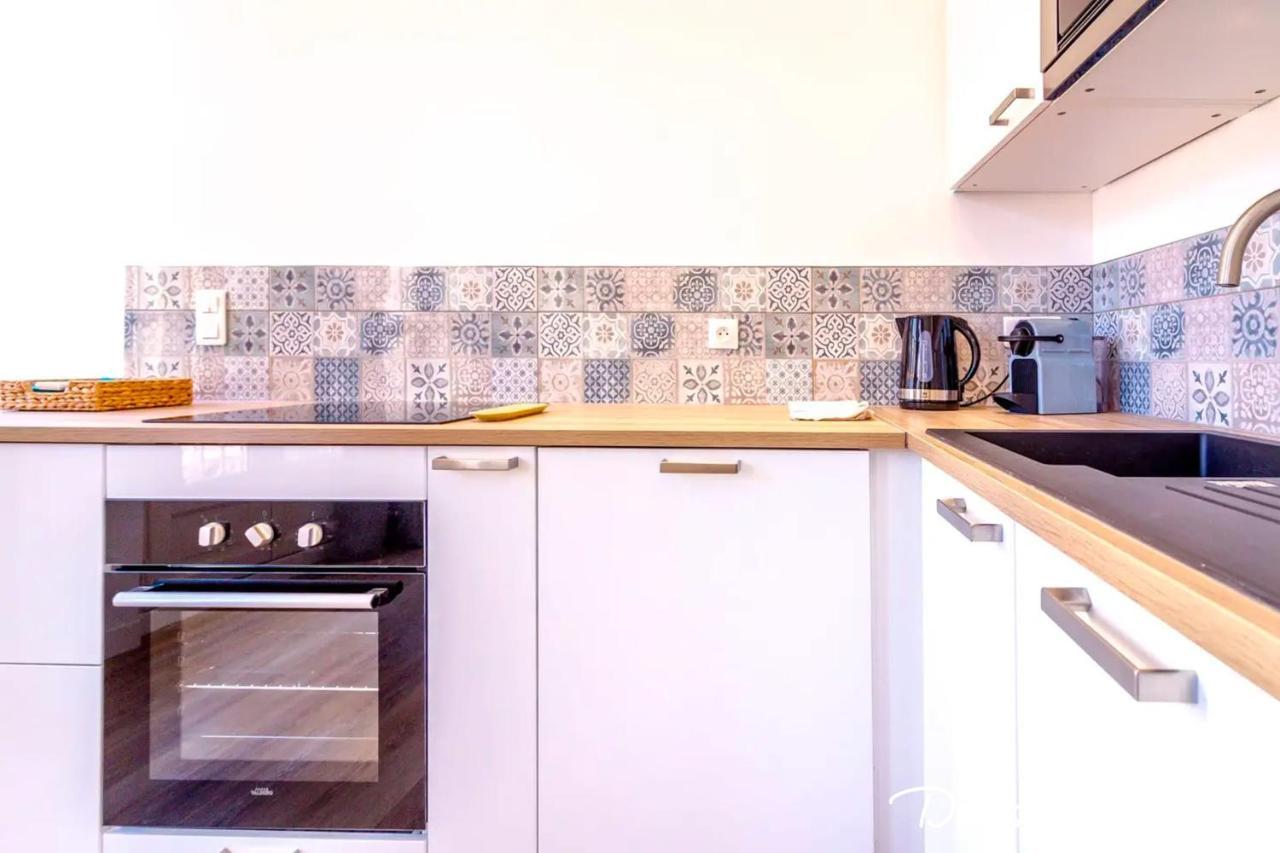 Appartement Exceptional 1 Bedroom With Ac - Dodo Et Tartine